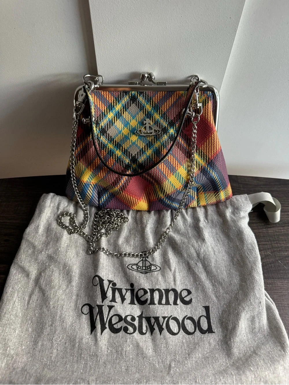 Vivienne Westwood Granny Frame Tartan Plaid Kiss Lock Bag Chain Strap